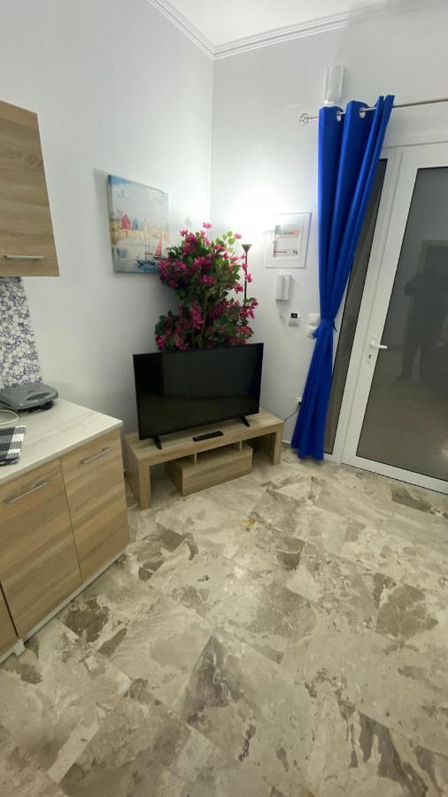 Patras Blue Suite Exteriér fotografie